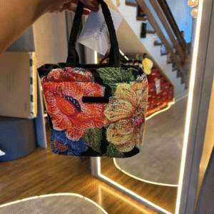 LANCHEIRA ZIRIGUIDUM VIAJANTE NOITE