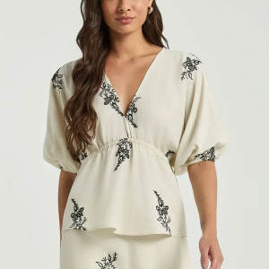 BLUSA MY PLACE BORDADOS FLORZINHAS