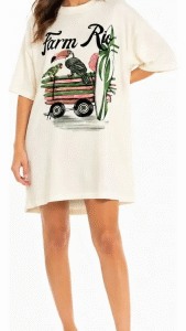 VESTIDO TSHIRT FARM PILHA DE PRANCHAS